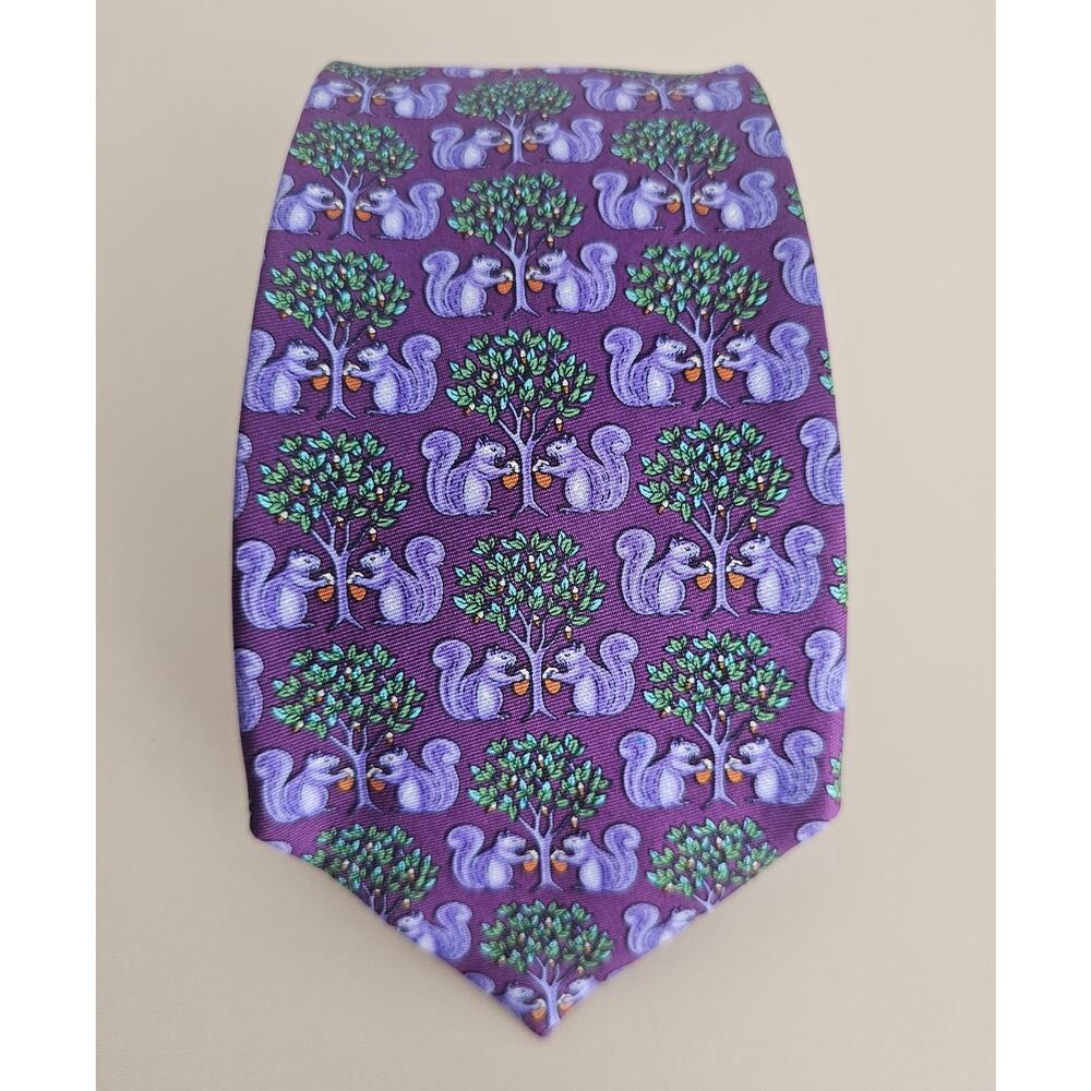 EUC Brooks Brothers MAKERS Men's 100% Silk Purple Squirrels Necktie Tie 3.75"